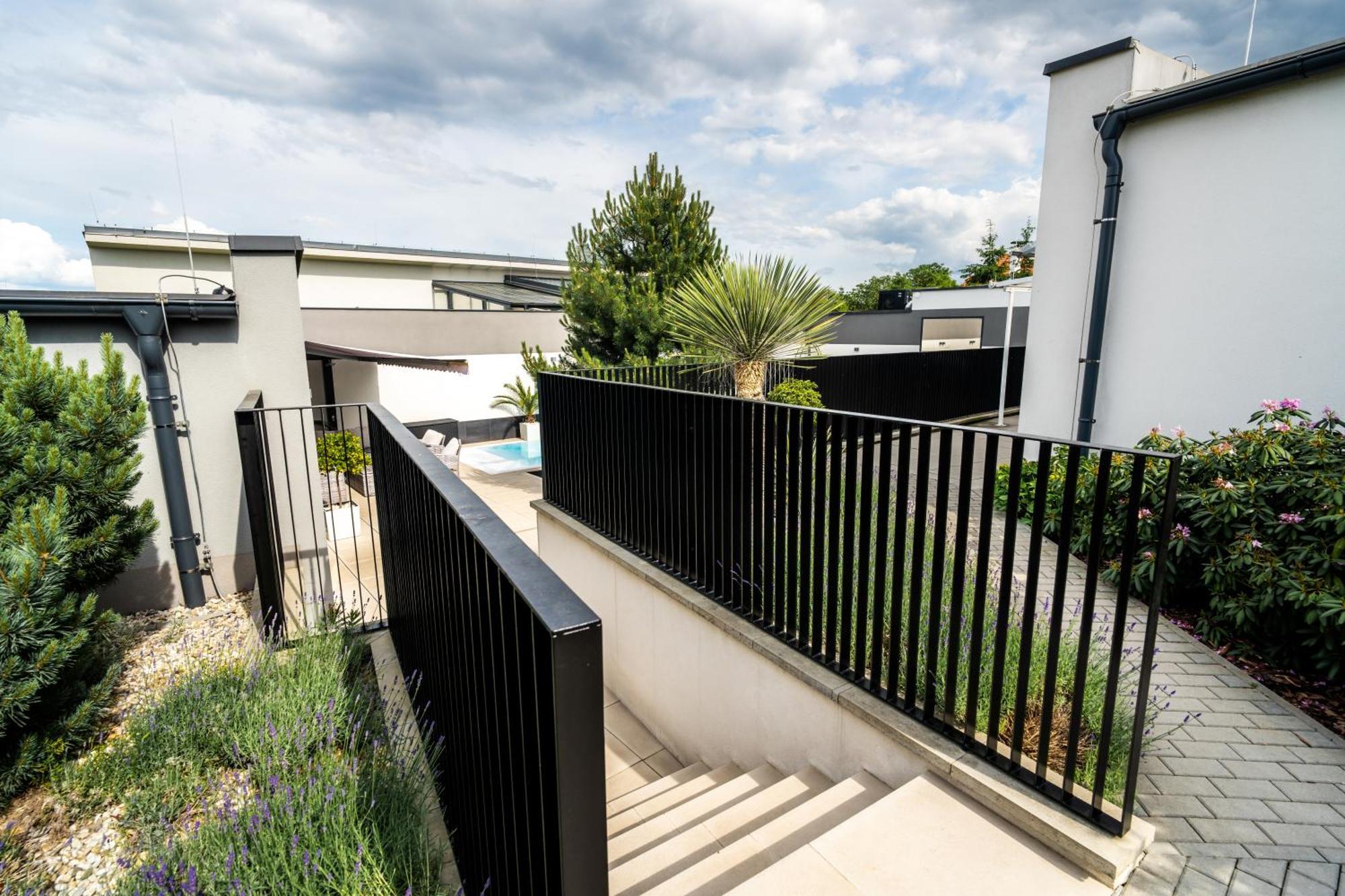 Apartmany Ladná מראה חיצוני תמונה