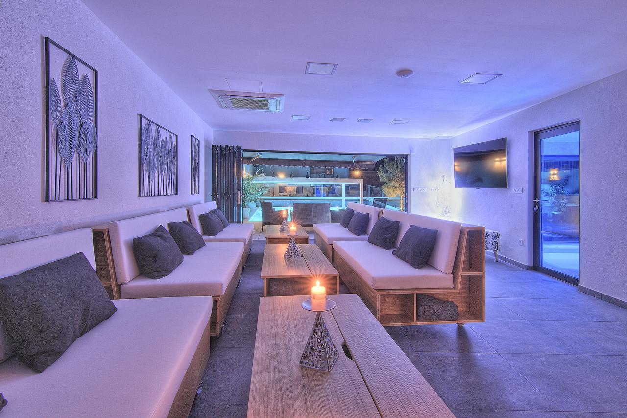 Apartmany Ladná מראה חיצוני תמונה