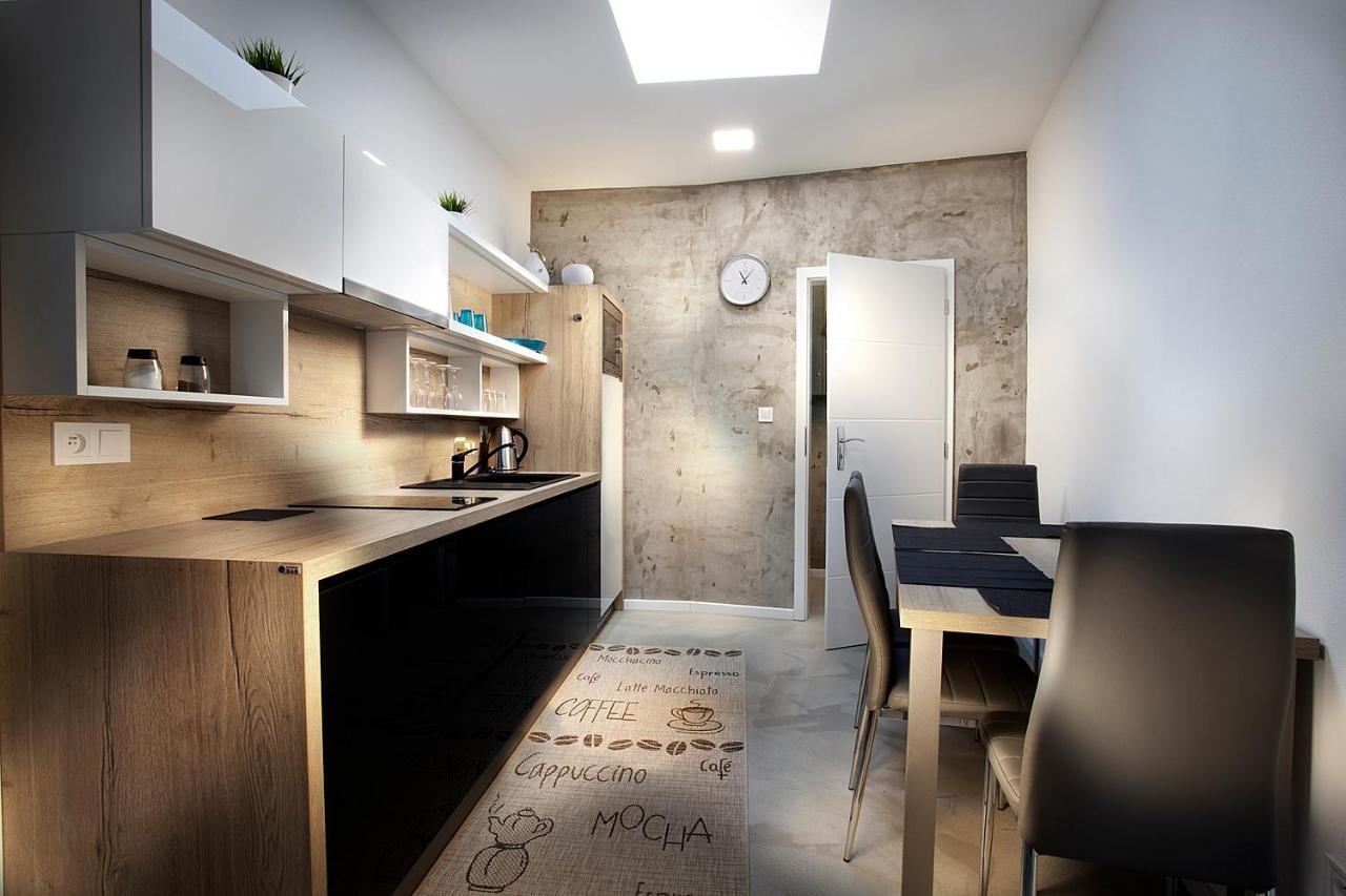 Apartmany Ladná מראה חיצוני תמונה
