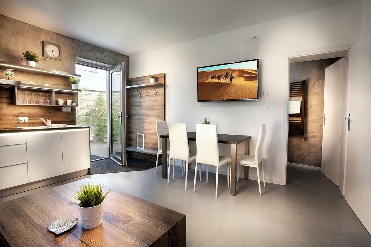 Apartmany Ladná מראה חיצוני תמונה